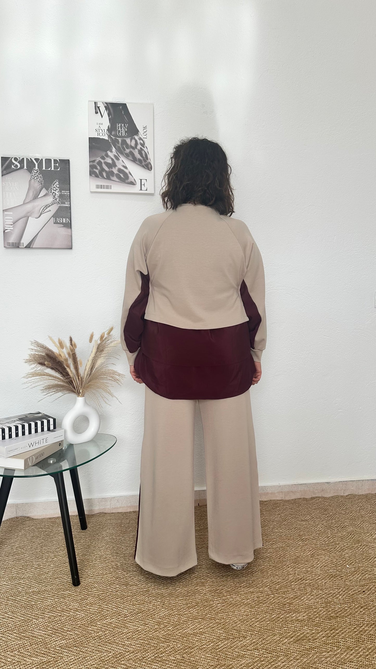 Chándal granate y beige de doble material