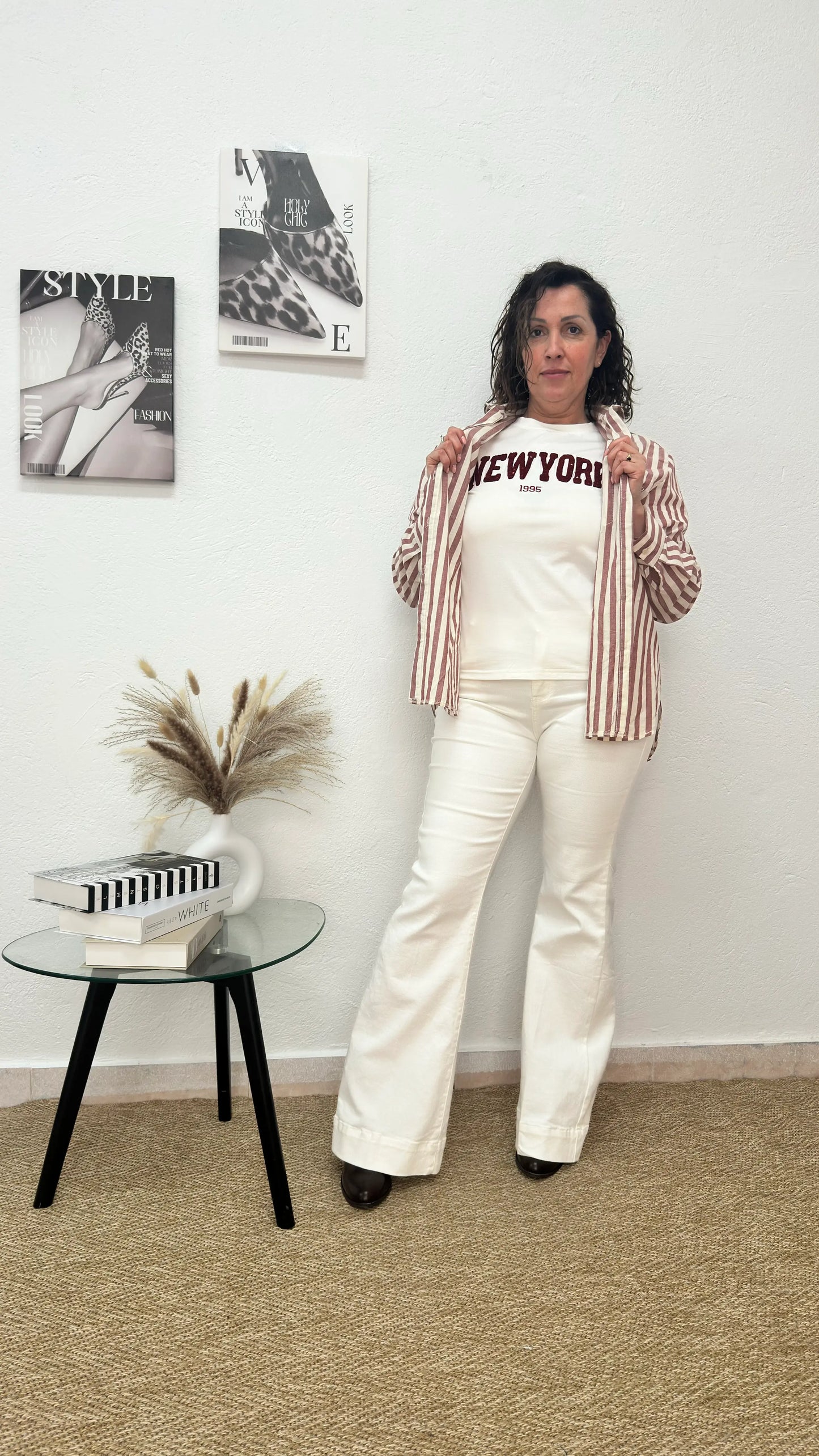 Camisa de rayas rojas