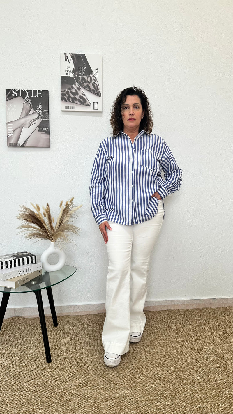 Camisa de rayas azul marino