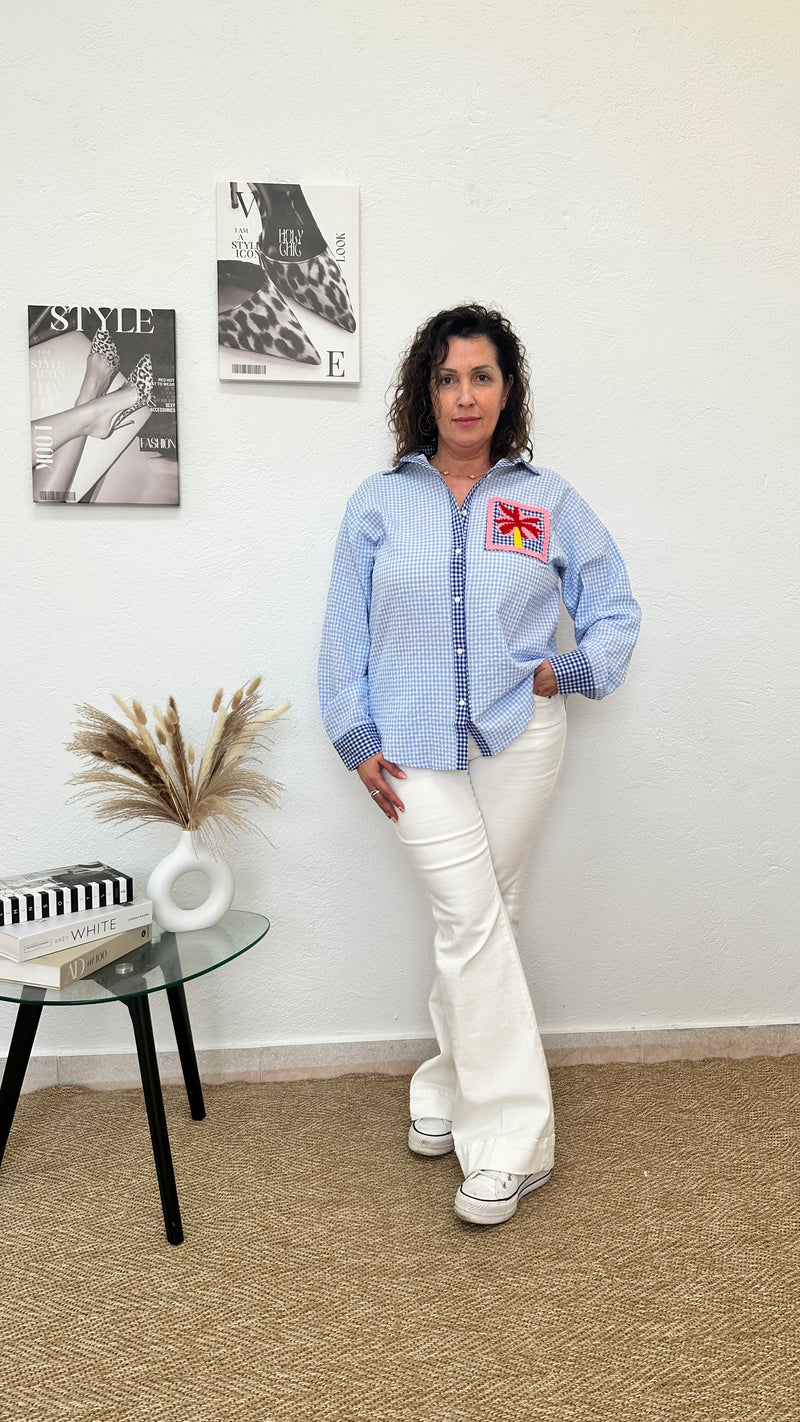 Camisa vichy con bordado de palmera