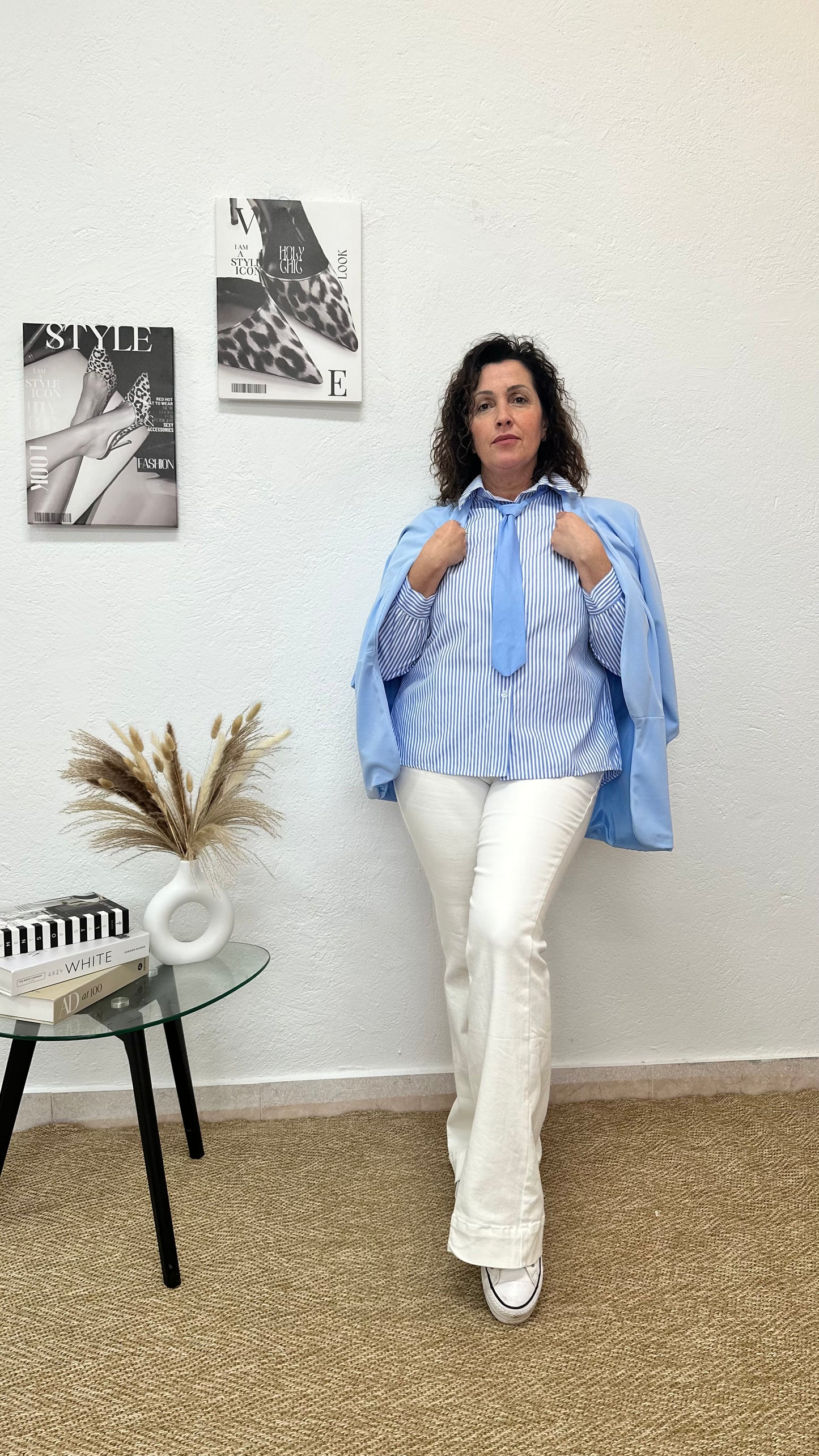 Camisa de rayas celestes con corbata