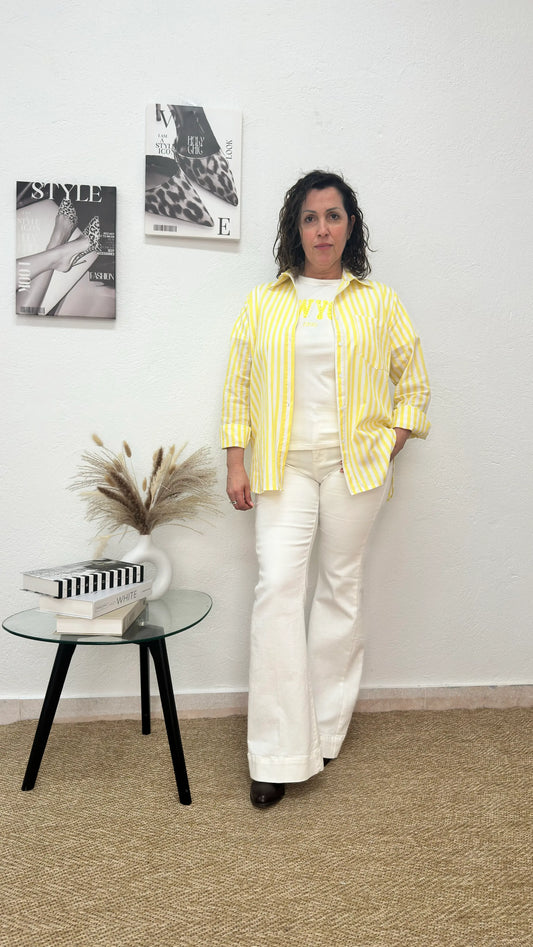 Camisa de rayas amarillas