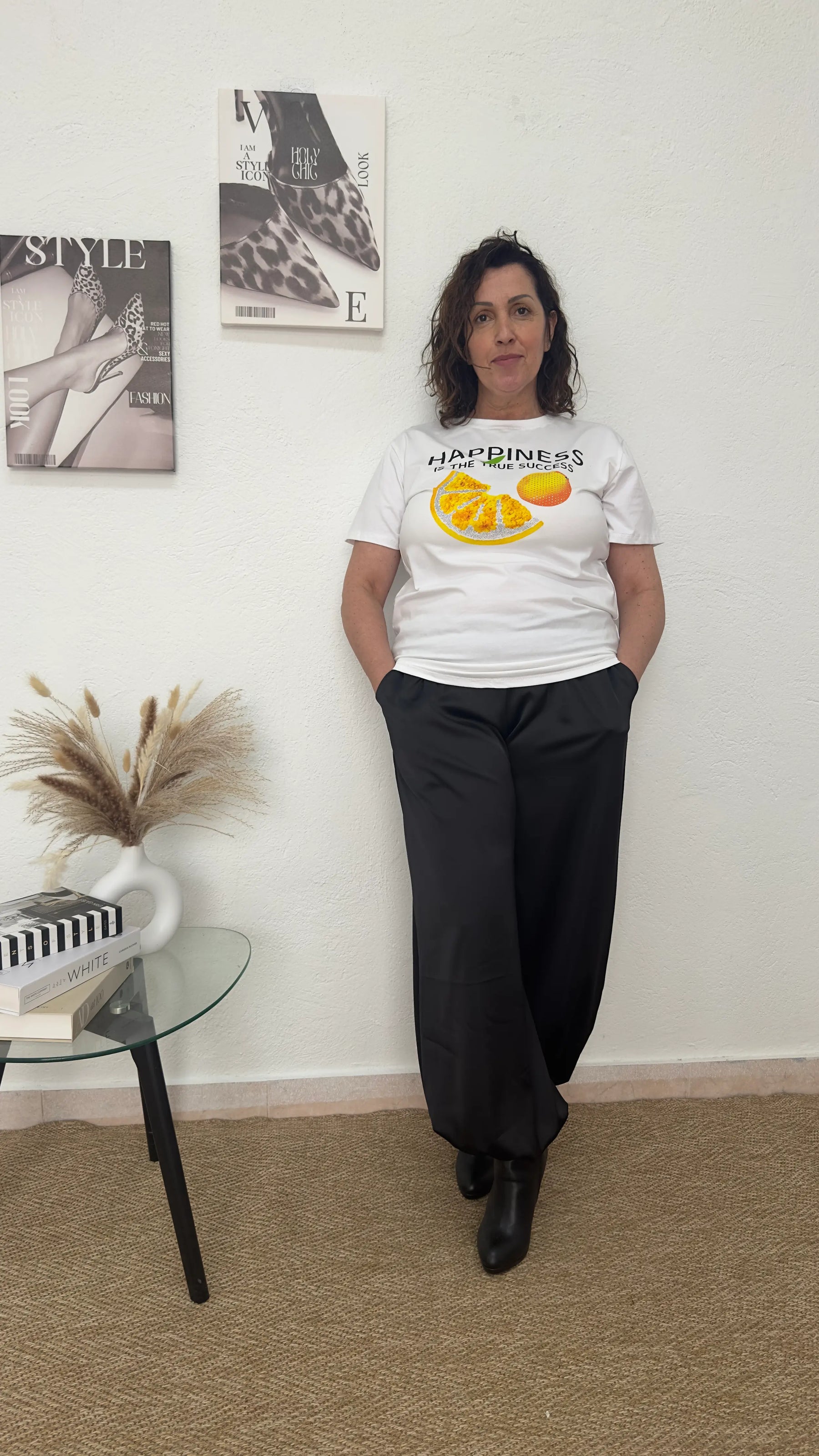 Camiseta blanca con estampado de limón