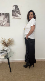 Camiseta blanca con estampado de limón