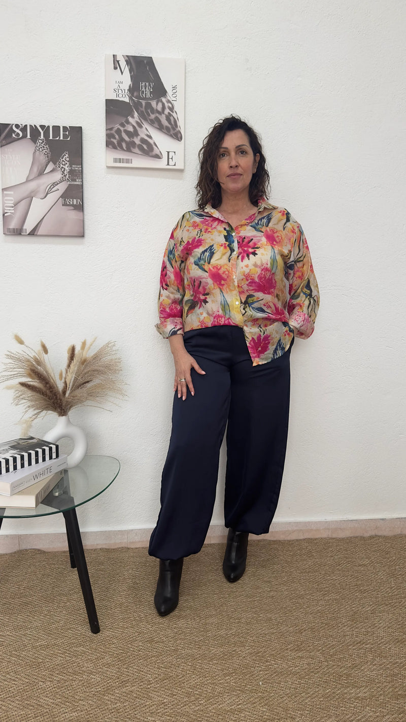 Camisa con estampado floral