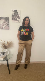 Camiseta negra con estampado "SUMMER"