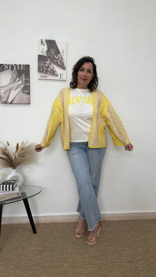 Rebeca amarilla croché de ondas