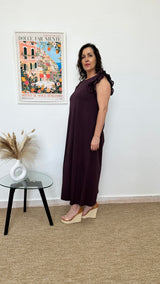 Vestido largo berenjena con volanes