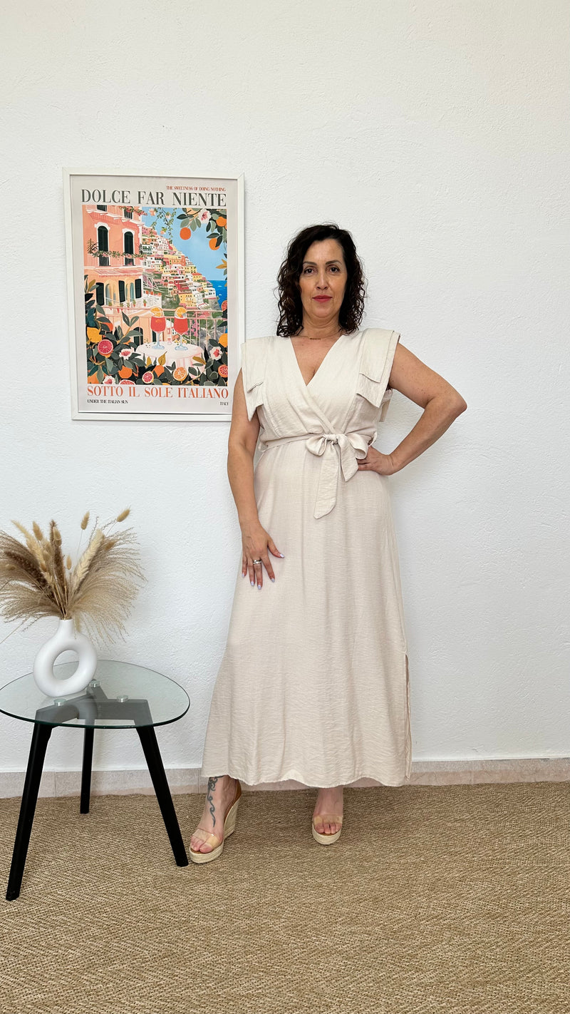 Vestido largo beige con volantes